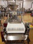 Boiling machine fitted with conveyor belt for the food industry